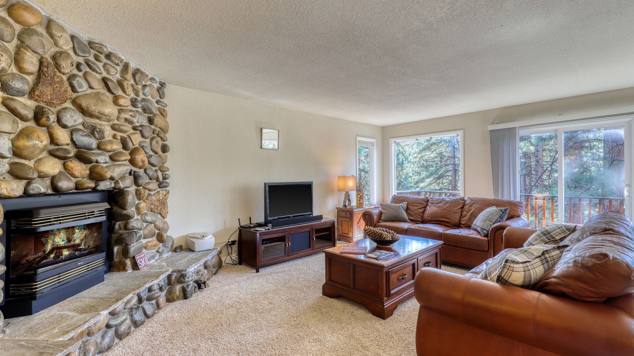 Photo of Livingroom in Zephyr Cove