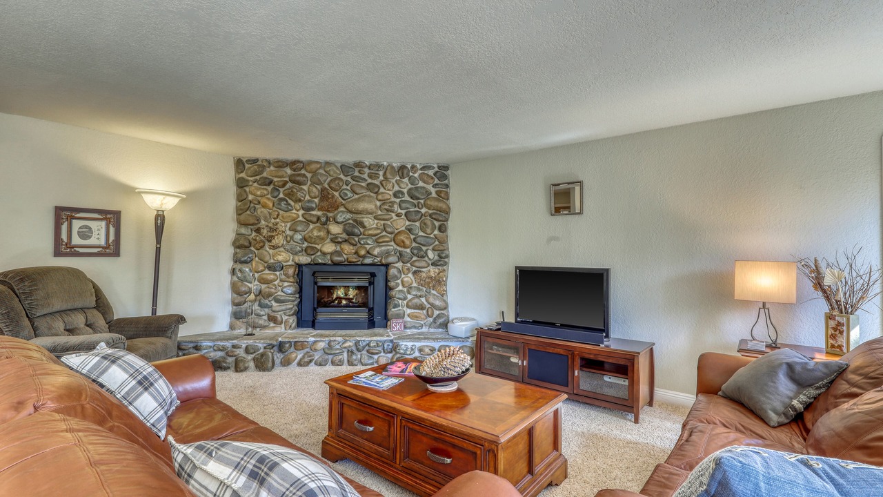 Photo of Livingroom in Zephyr Cove