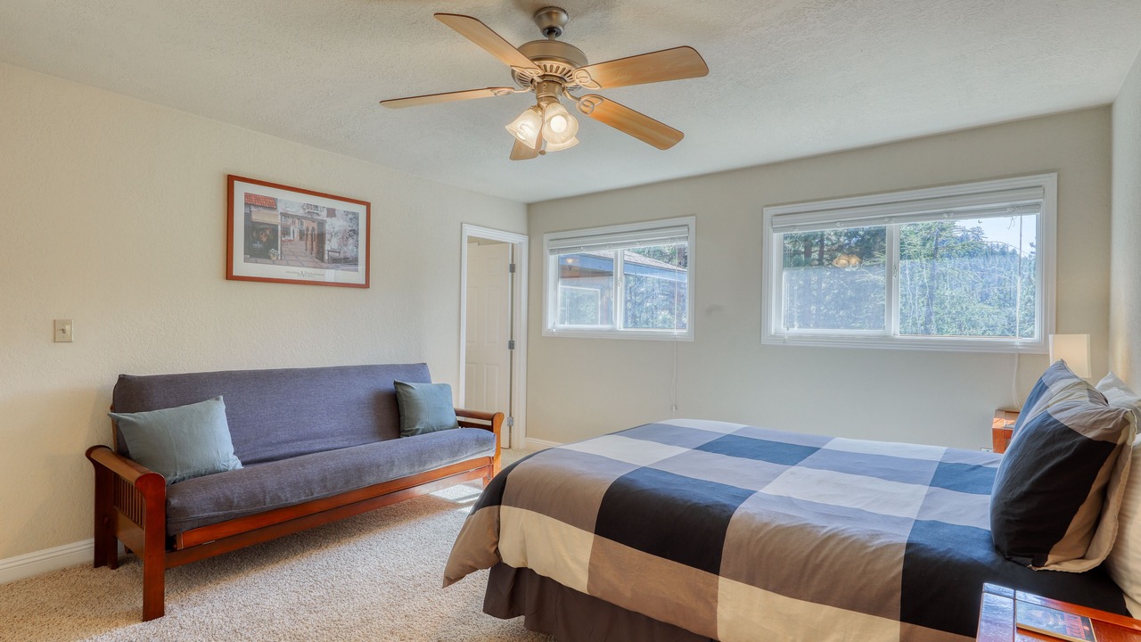 Photo of Bedroom in Zephyr Cove