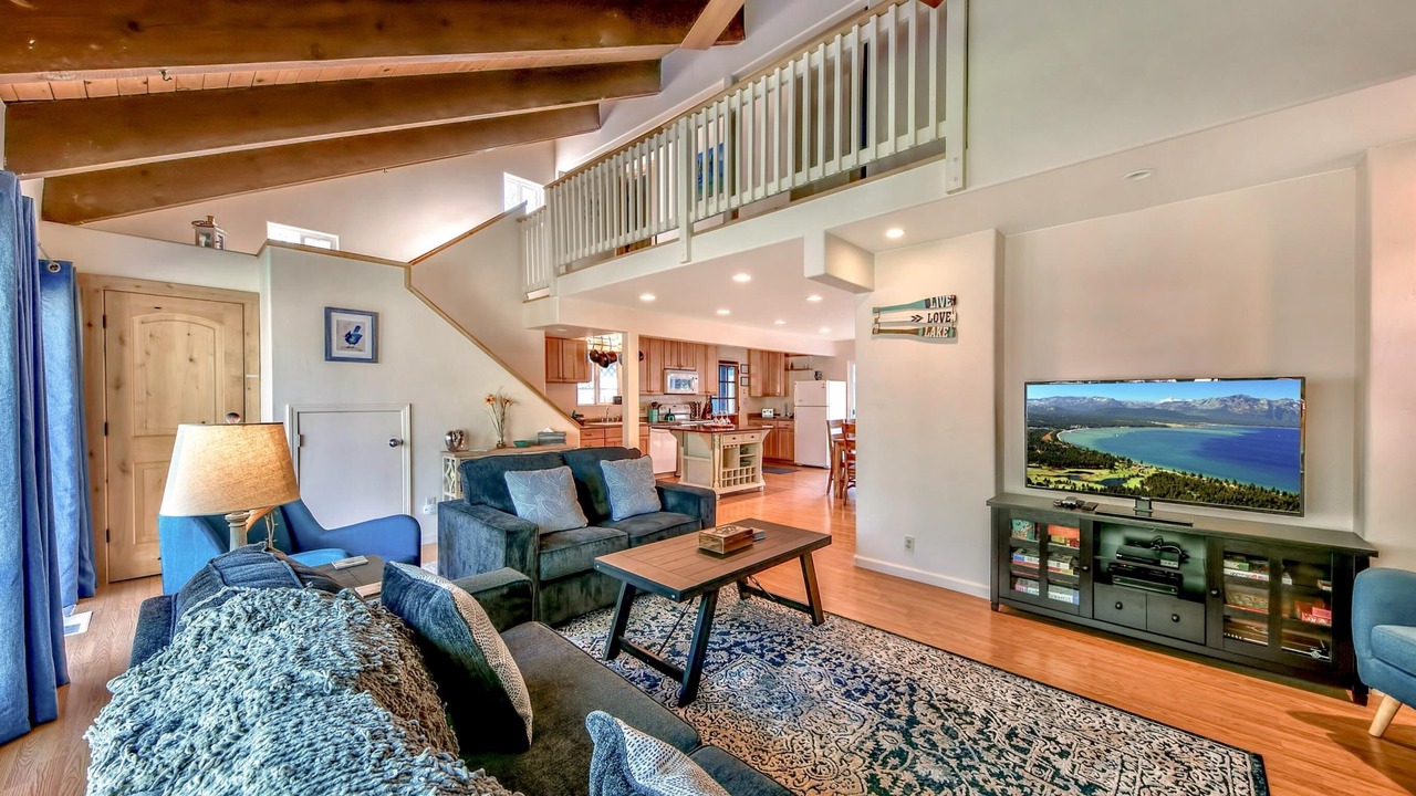 Photo of Livingroom in Tahoe Paradise