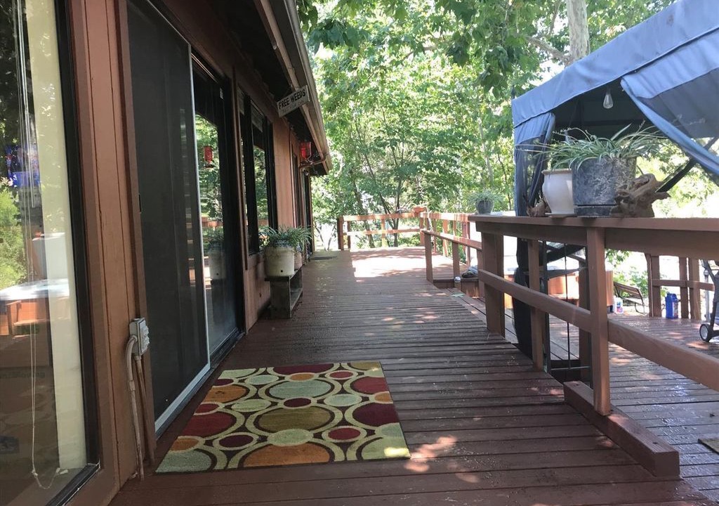 Photo of Patio Balcony in Three Rivers