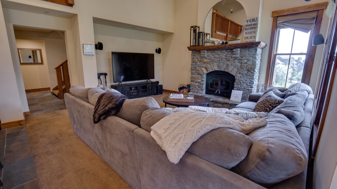 Photo of Livingroom in Mammoth Lakes