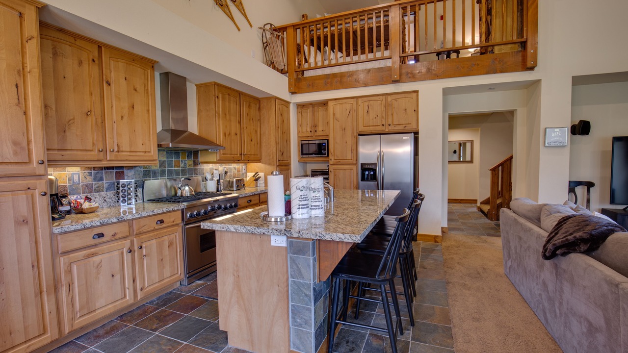 Photo of Kitchen in Mammoth Lakes