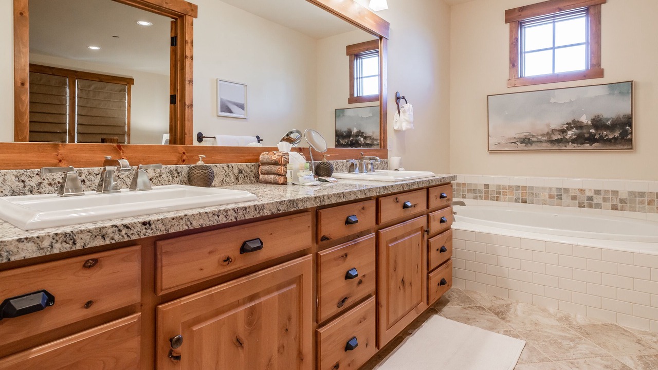 Photo of Bathroom in Mammoth Lakes