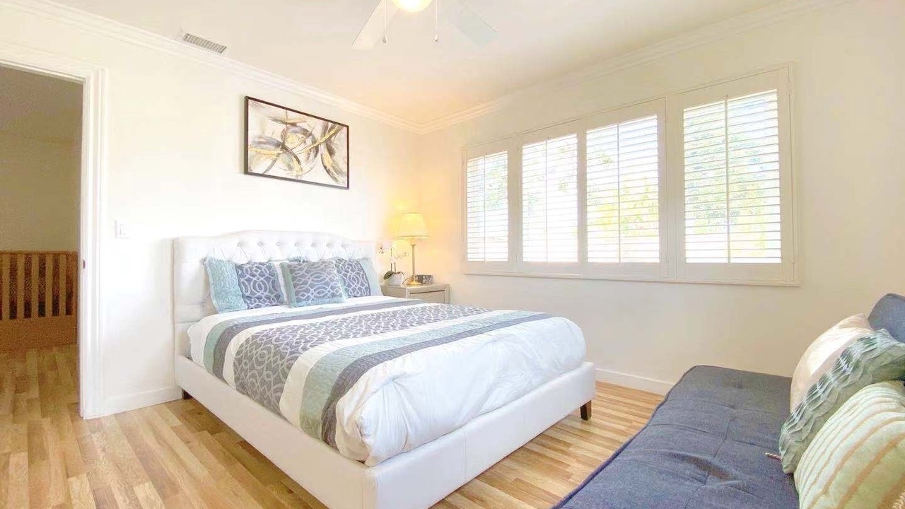 Photo of Bedroom in Sherwood Forest and Thistle Development
