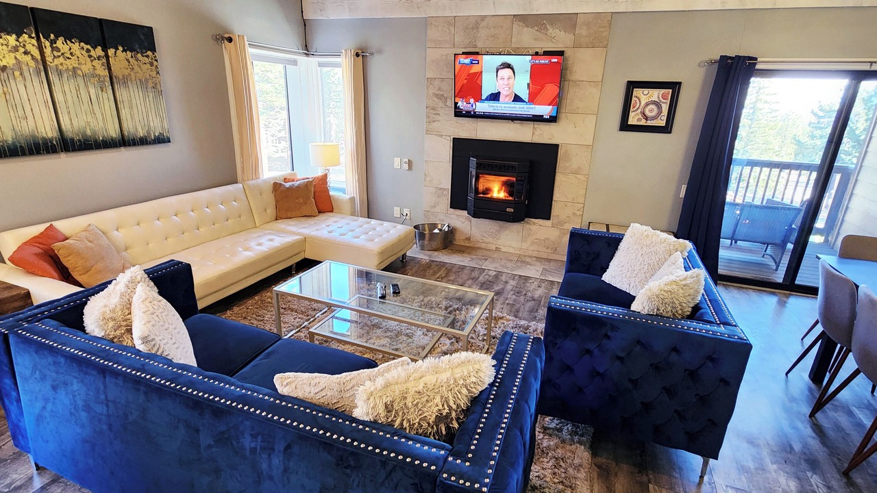 Photo of Livingroom in Mammoth Lakes