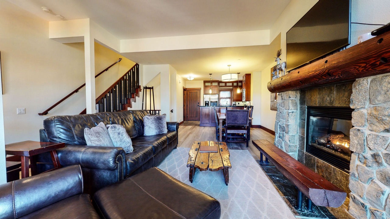 Photo of Livingroom in Mammoth Lakes