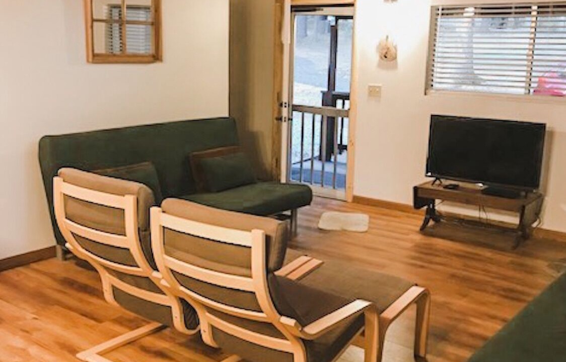 Photo of Livingroom in Groveland