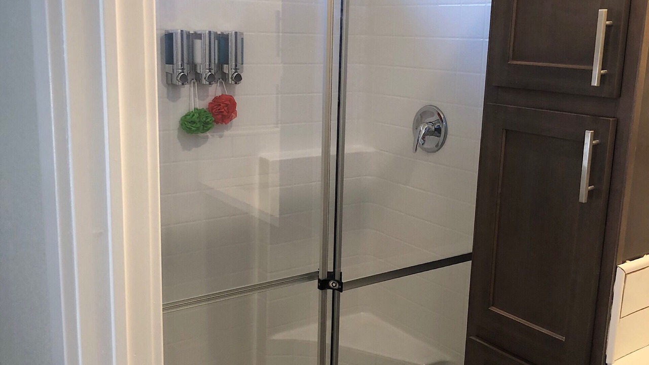 Photo of Bathroom in Parker Strip