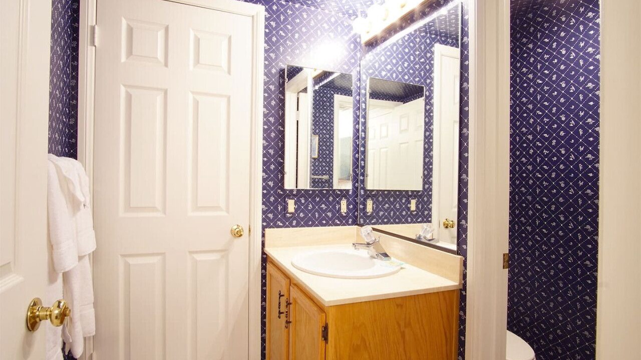 Photo of Bathroom in June Lake