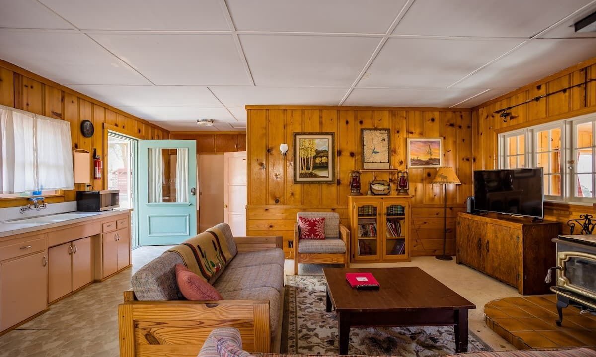 Photo of Bedroom in Lake Isabella