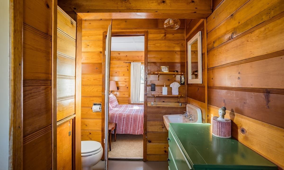 Photo of Bathroom in Lake Isabella