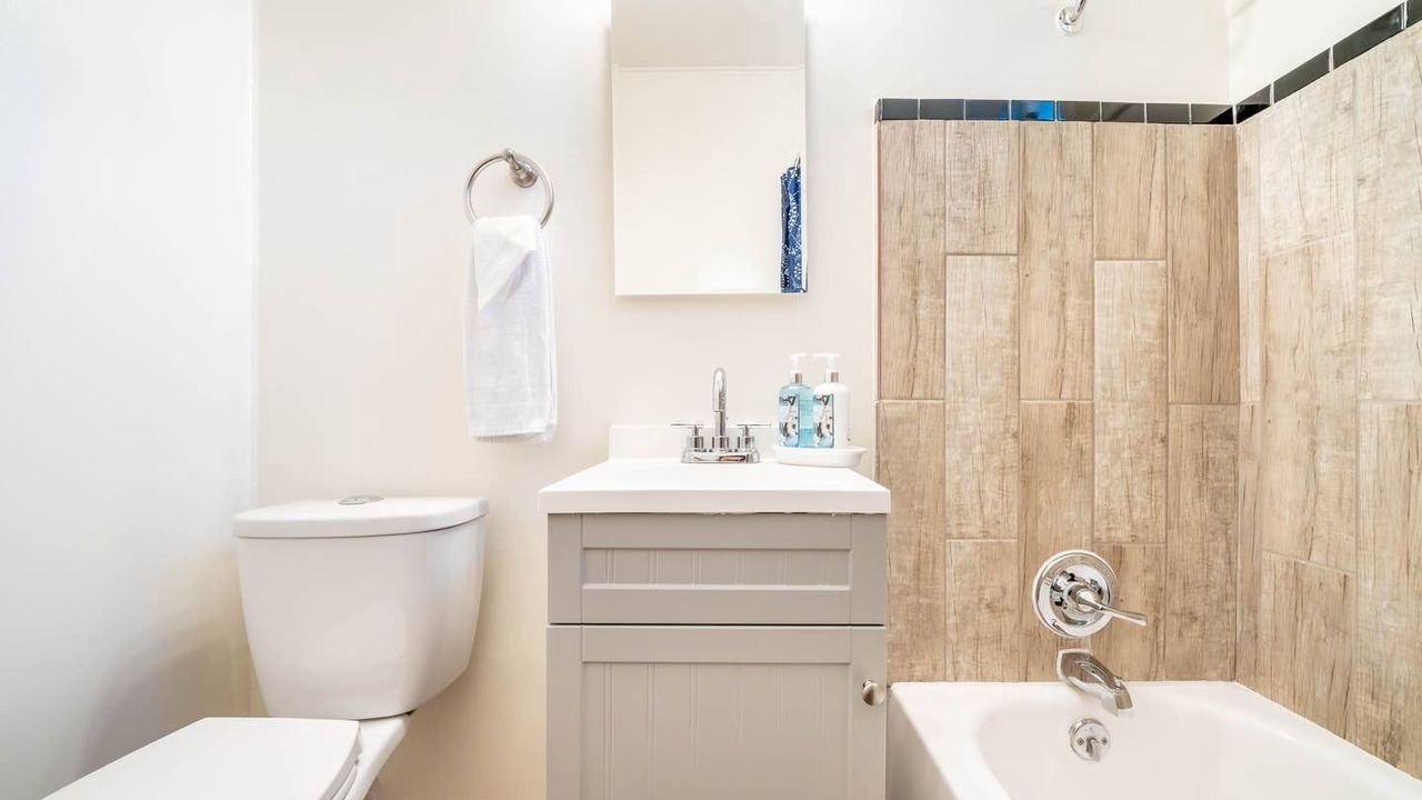 Photo of Bathroom in Central Davis