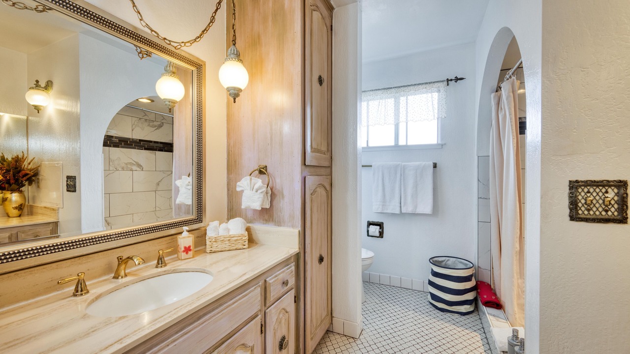 Photo of Bathroom in Marina