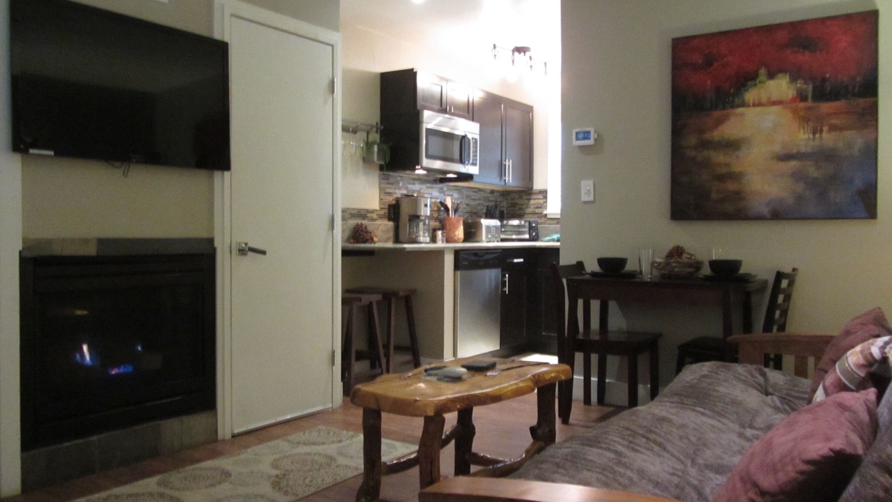 Photo of Livingroom in Lakeside Park
