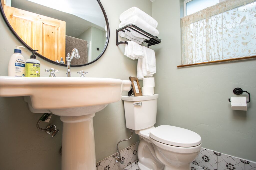 Photo of Bathroom in Mi-Wuk Village
