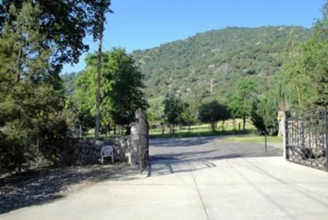 Photo of Outdoor in Three Rivers