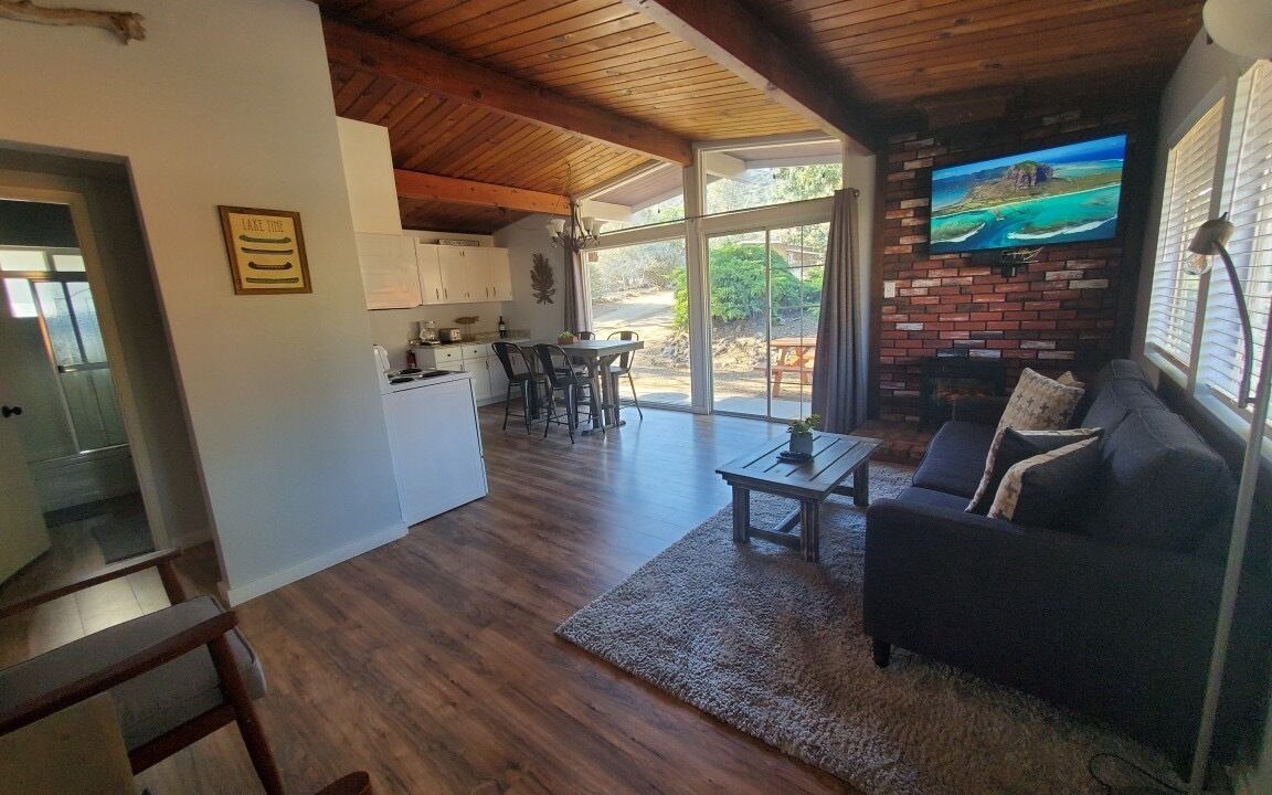 Photo of Livingroom in Bodfish