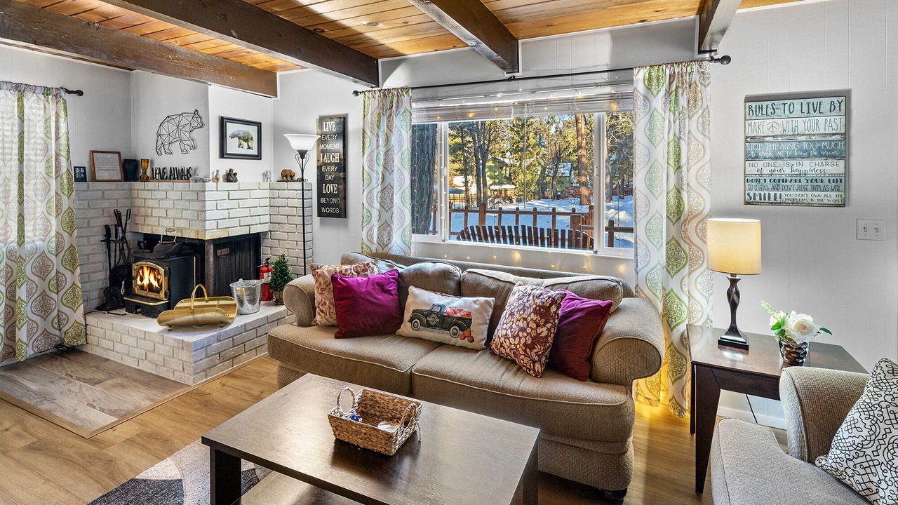 Photo of Livingroom in Sugarloaf
