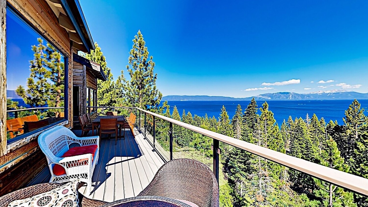 Photo of Patio Balcony in Meeks Bay