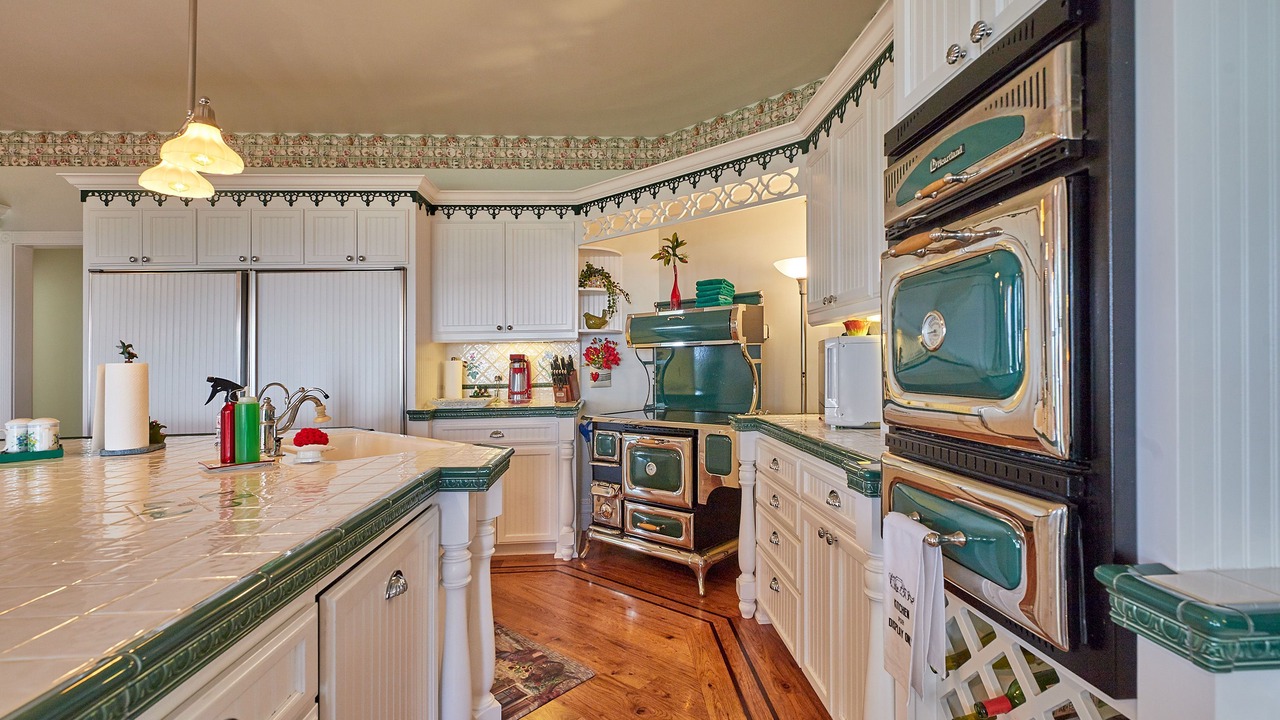 Photo of Kitchen in Phoenix Lake-Cedar Ridge