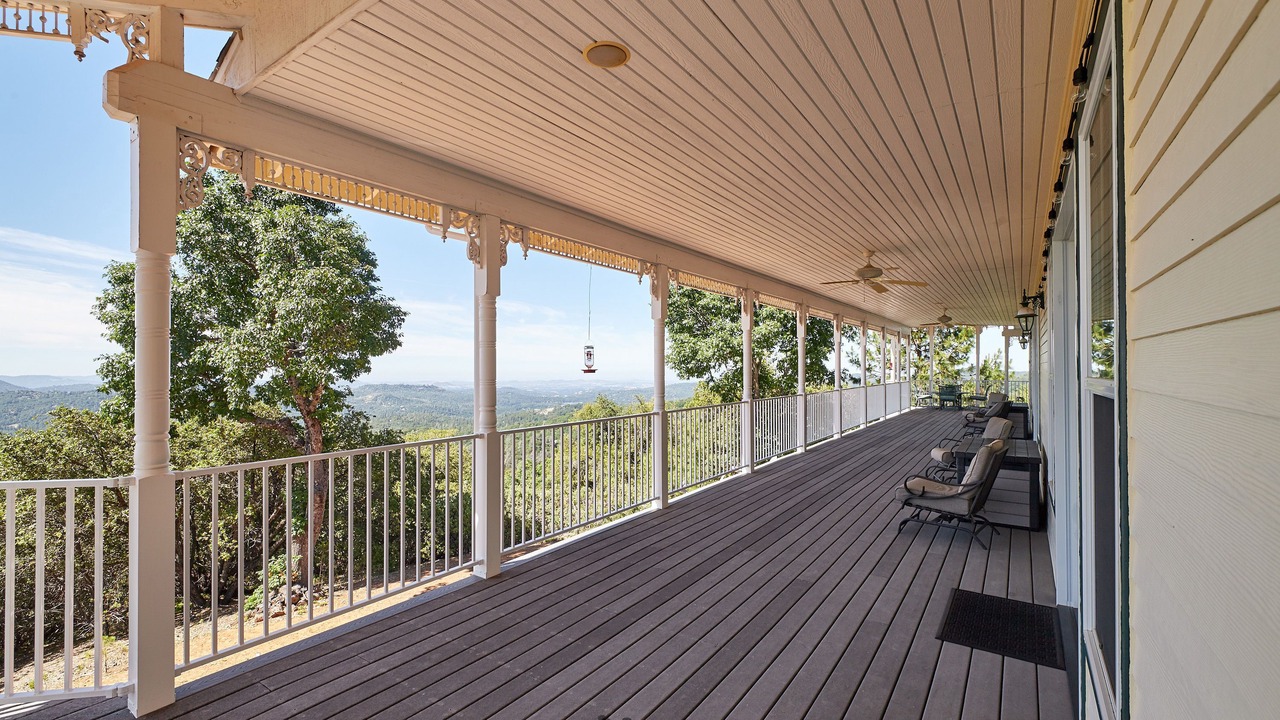 Photo of Patio Balcony in Phoenix Lake-Cedar Ridge