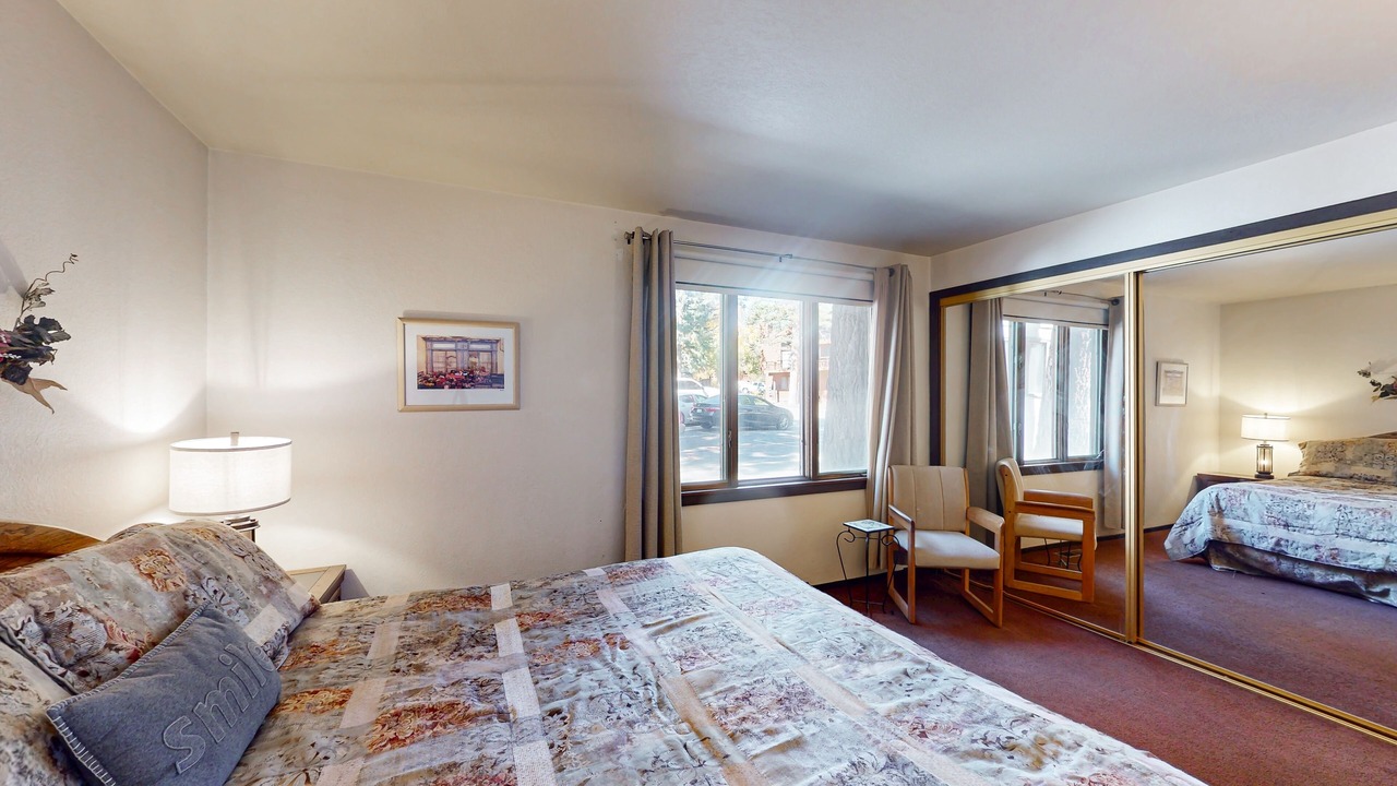 Photo of Bedroom in Mammoth Lakes
