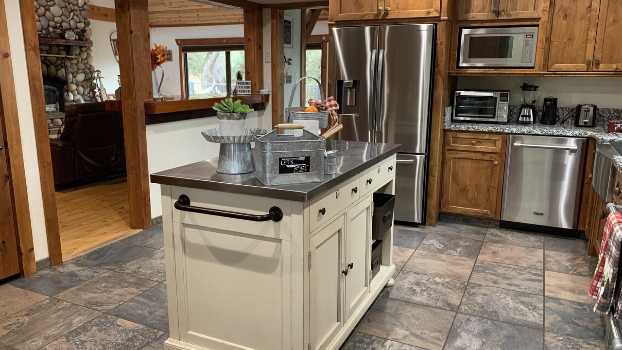 Photo of Kitchen in Oakhurst