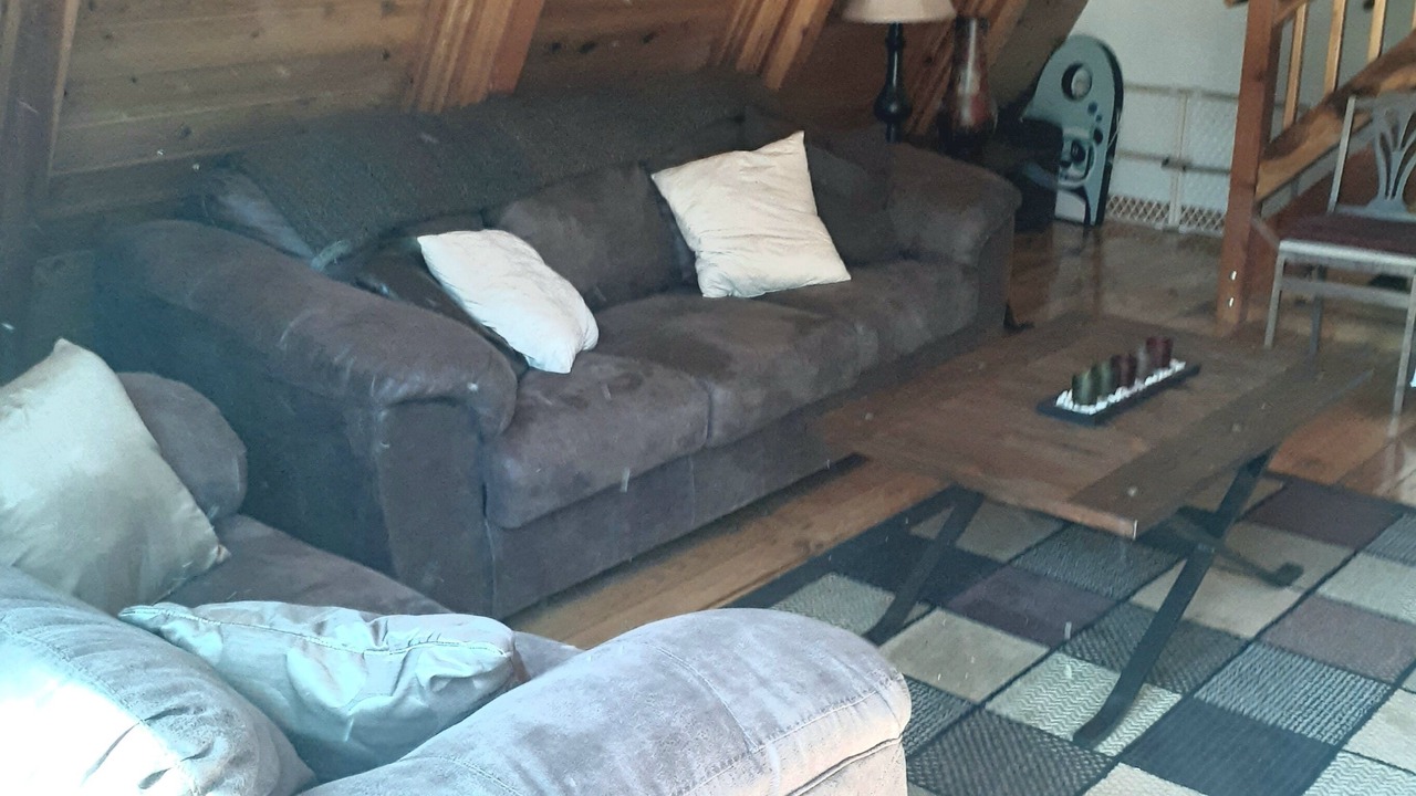 Photo of Livingroom in Pine Mountain Club