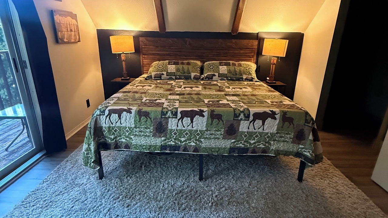 Photo of Bedroom in Cold Springs