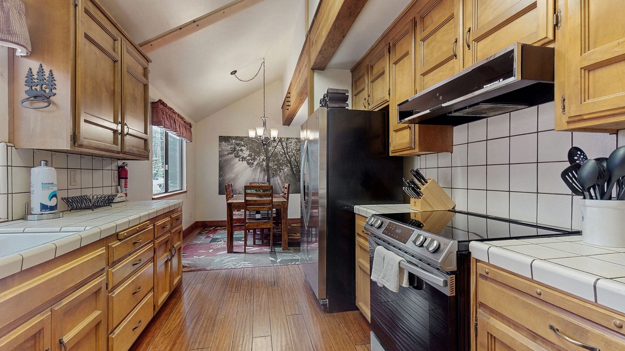 Photo of Kitchen in Sierra Cedars
