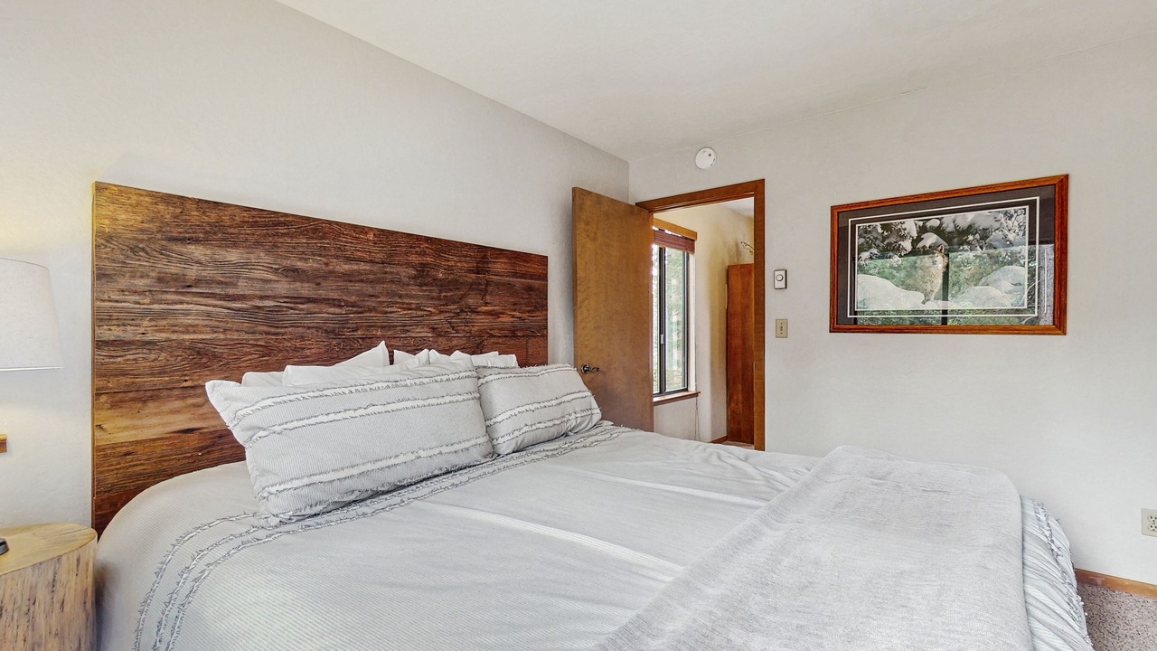 Photo of Bedroom in Sierra Cedars