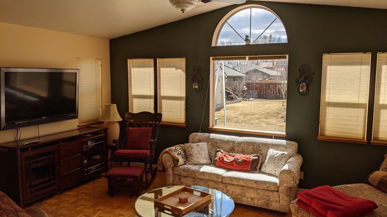 Photo of Livingroom in West Bishop