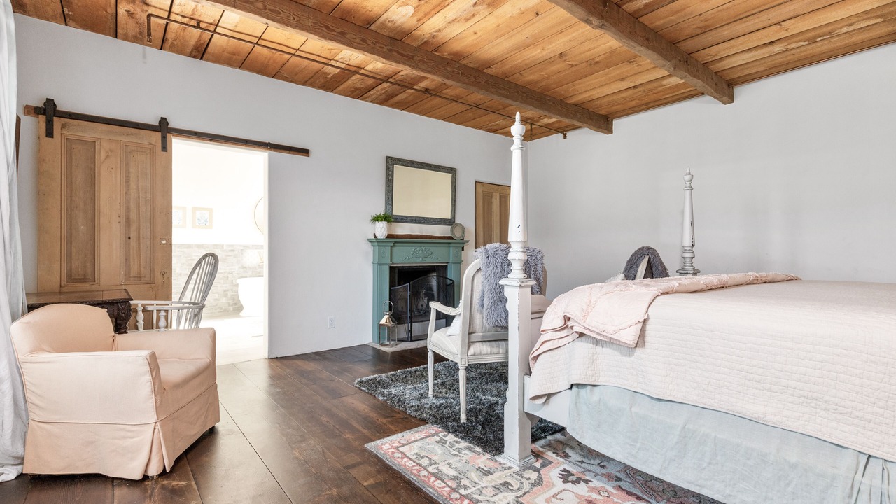 Photo of Bedroom in Cambria