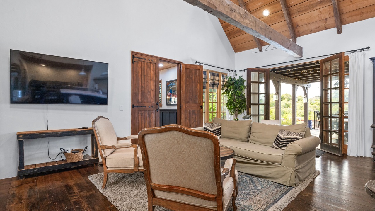 Photo of Livingroom in Cambria
