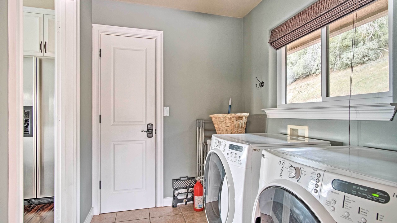 Photo of Bedroom in Oakhurst