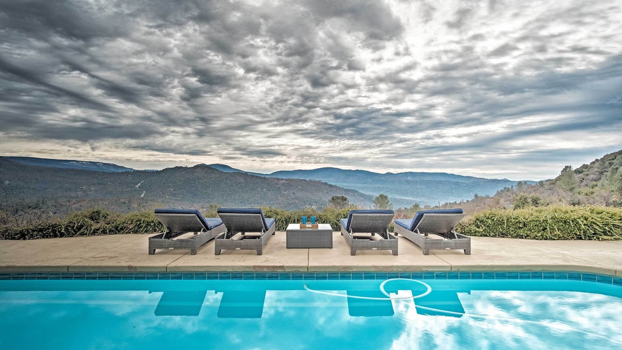 Photo of Outdoor in Oakhurst