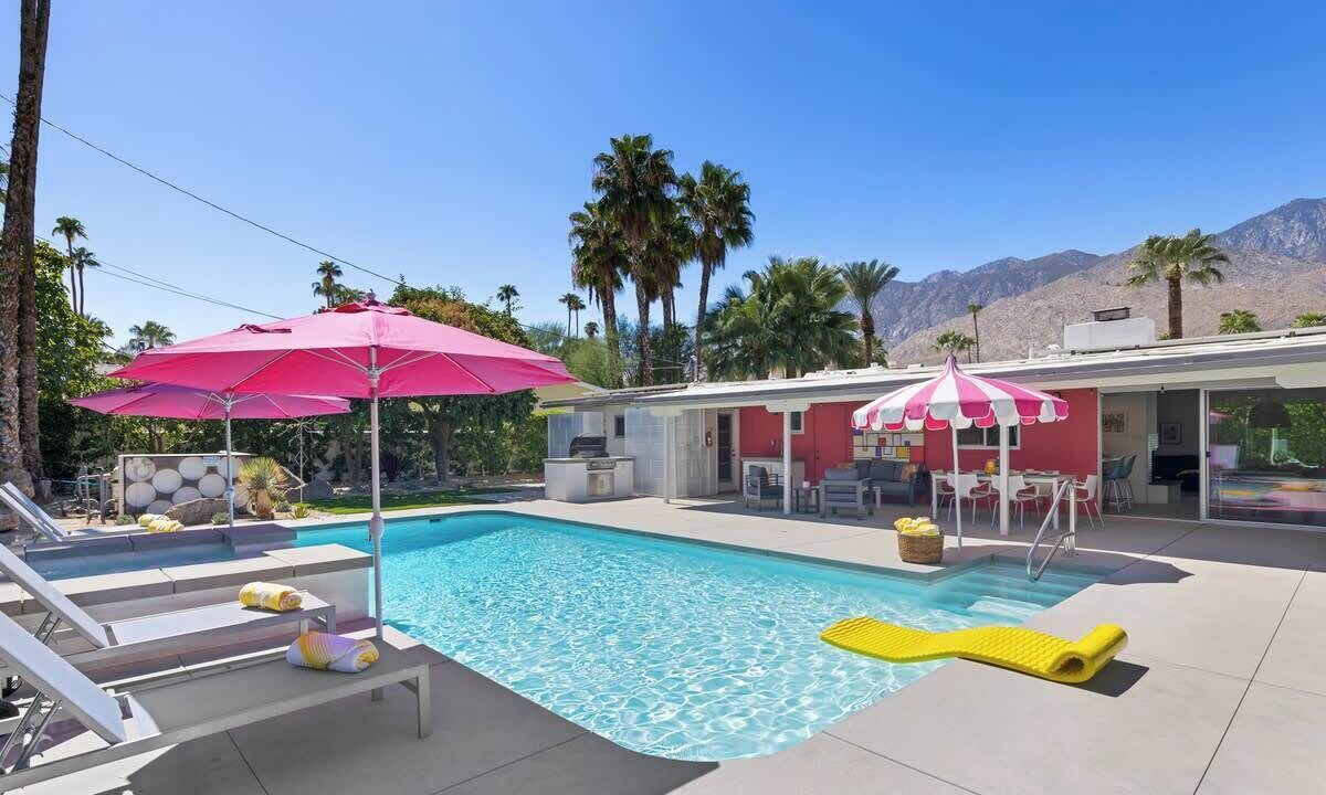 Photo of Outdoor in Deepwell Estates