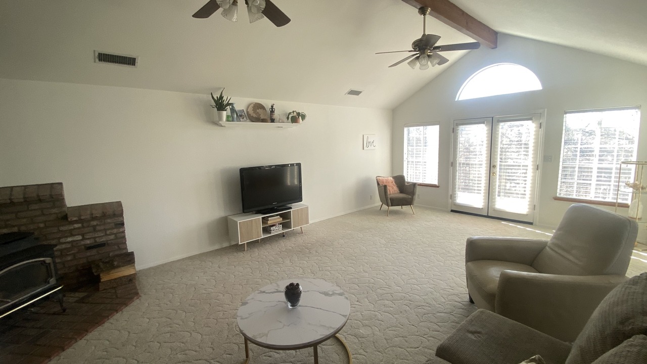 Photo of Bedroom in Yosemite Forks