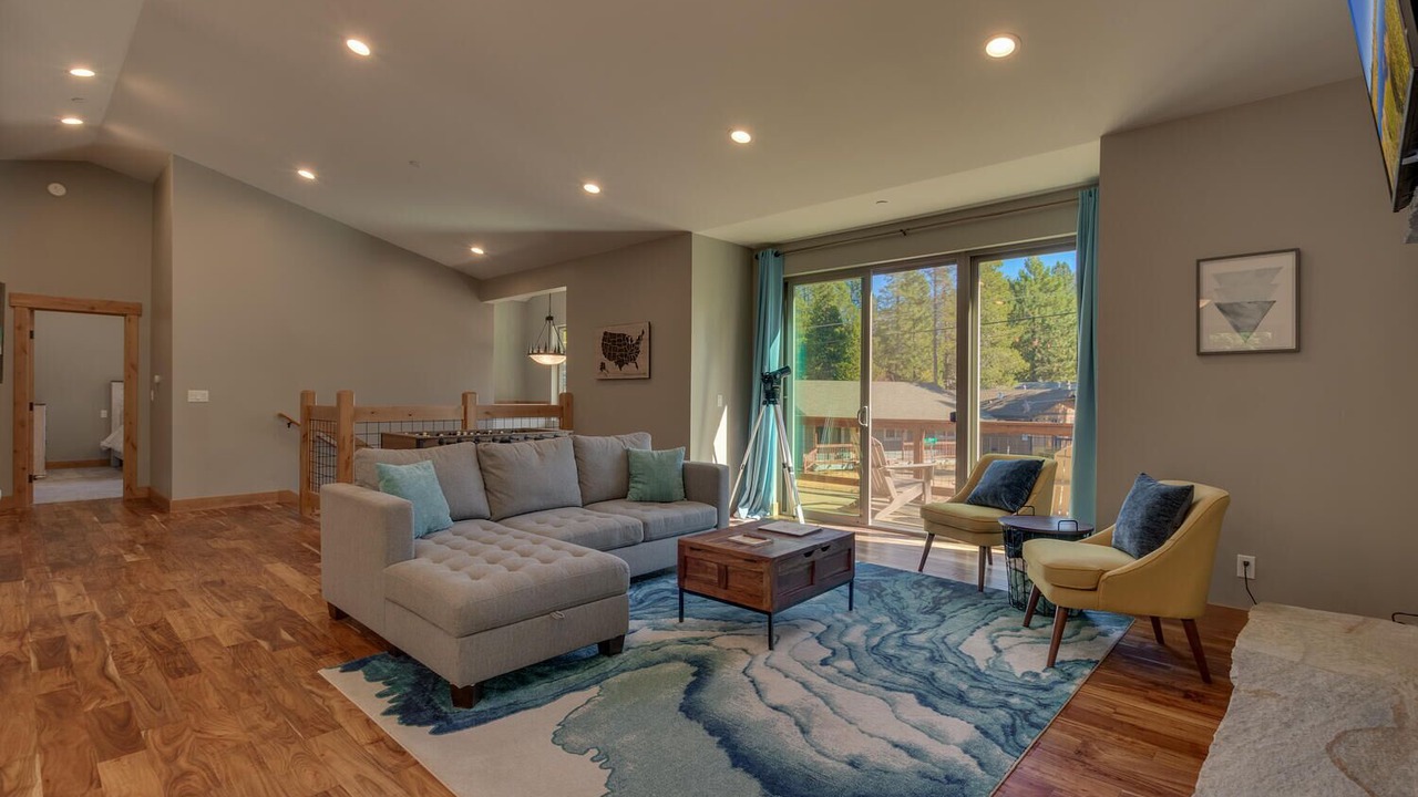Photo of Livingroom in Tahoe Paradise