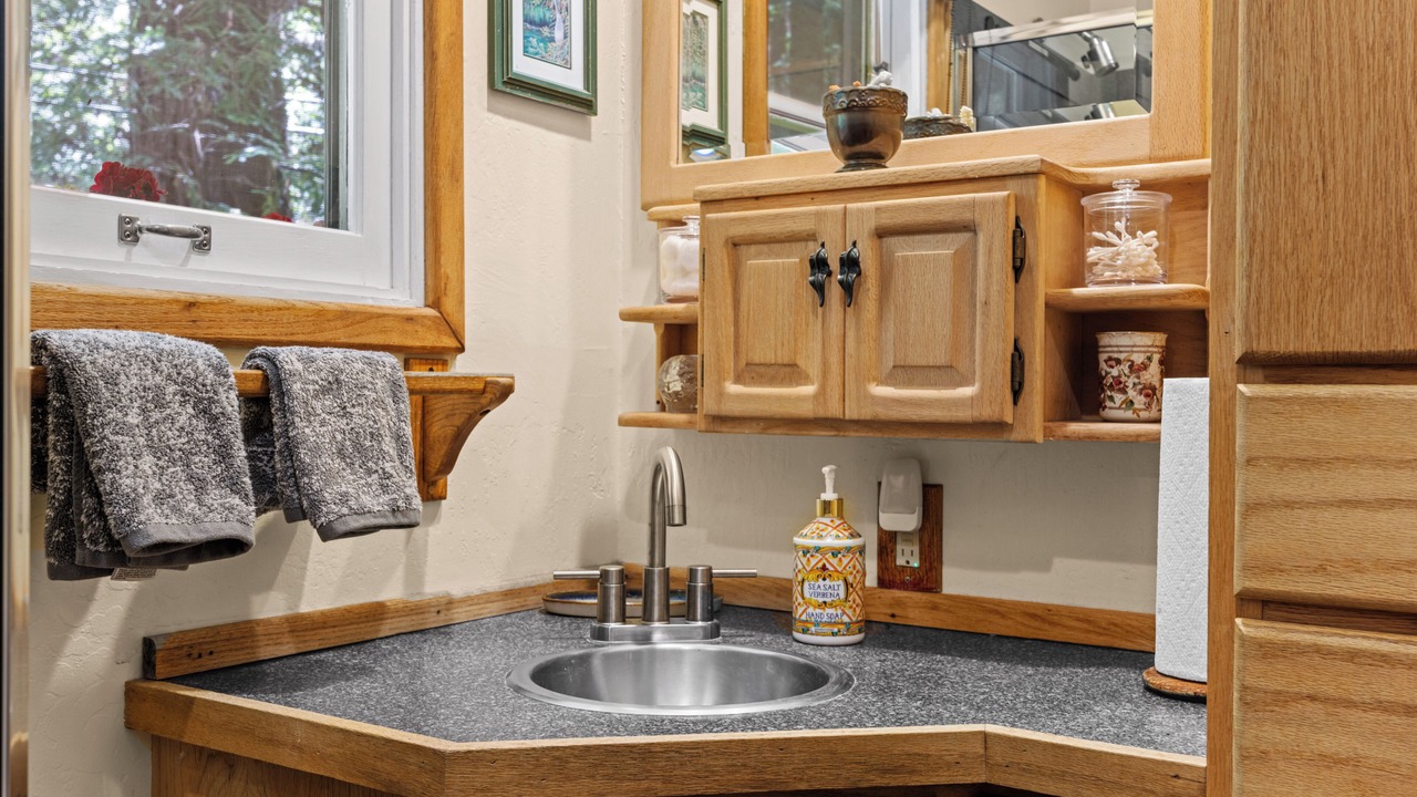 Photo of Bathroom in Cazadero