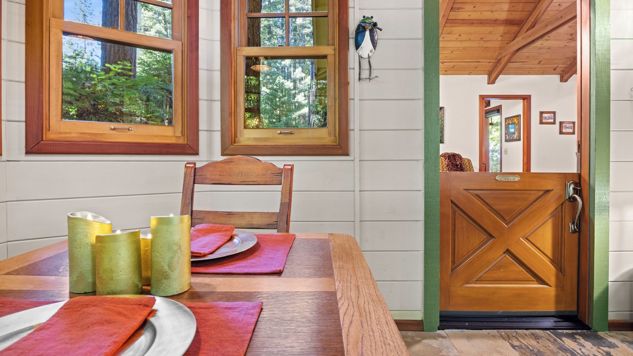 Photo of Bedroom in Cazadero