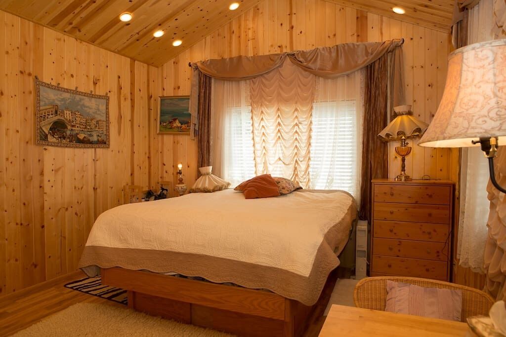 Photo of Bedroom in South Lake Tahoe
