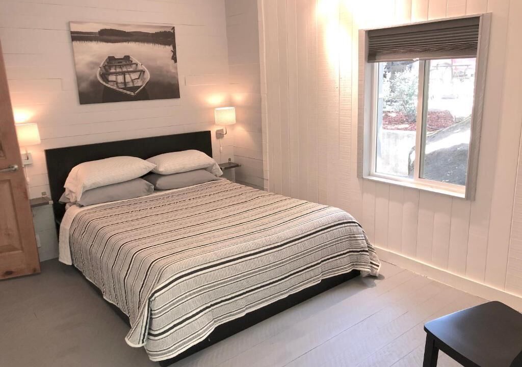 Photo of Bedroom in Three Rivers