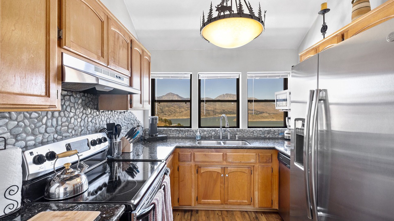 Photo of Kitchen in Lake Isabella