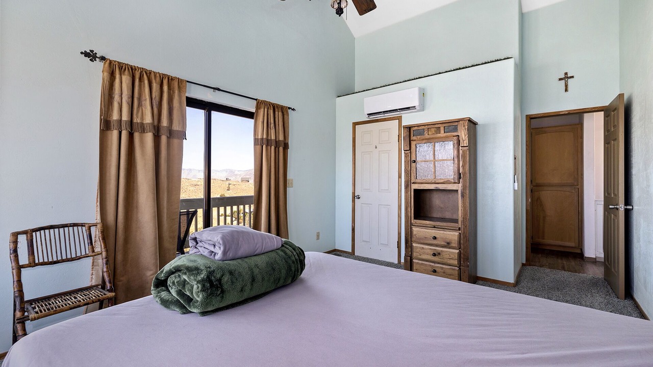 Photo of Bedroom in Lake Isabella