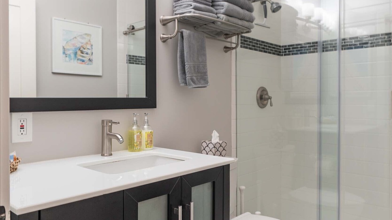 Photo of Bathroom in Carpinteria