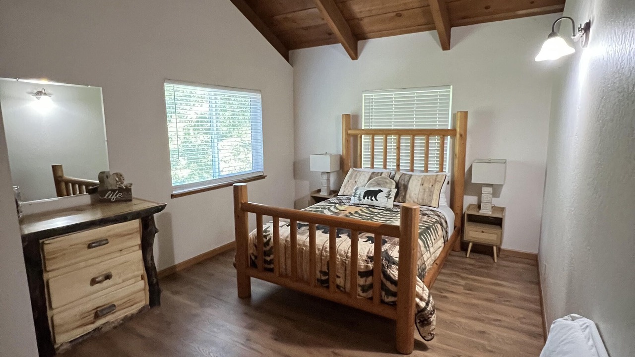 Photo of Bedroom in North Fork