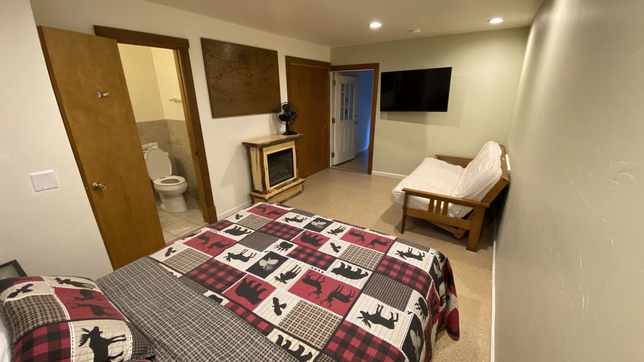 Photo of Bedroom in North Fork