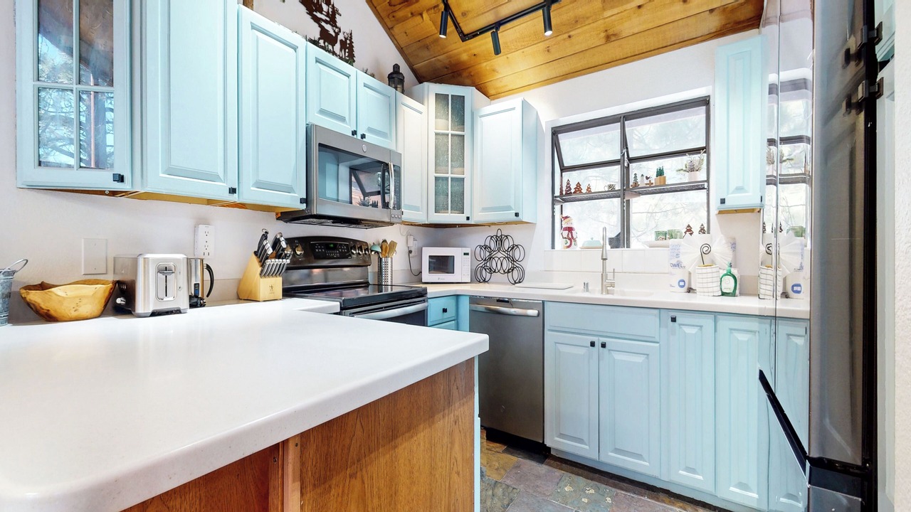Photo of Kitchen in Mammoth Lakes